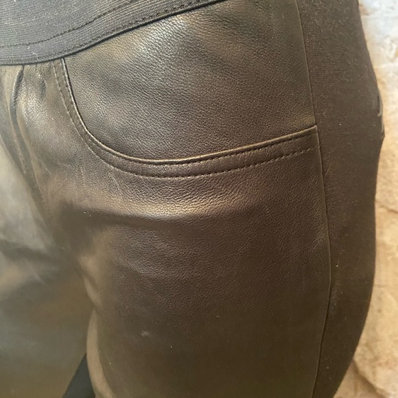 Danier Leather Front-Fabric Back Pants 🇨🇦 - Picture 4 of 9